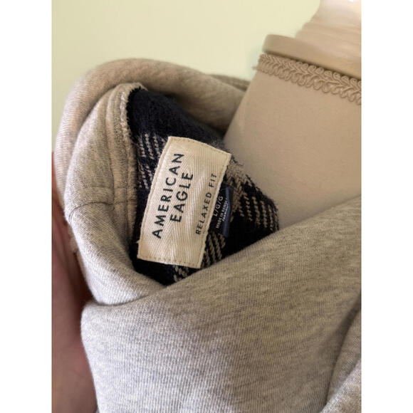 NWT! American Eagle Hooded Flannel Button Up Shirt Navy Size Large - Picture 7 of 8